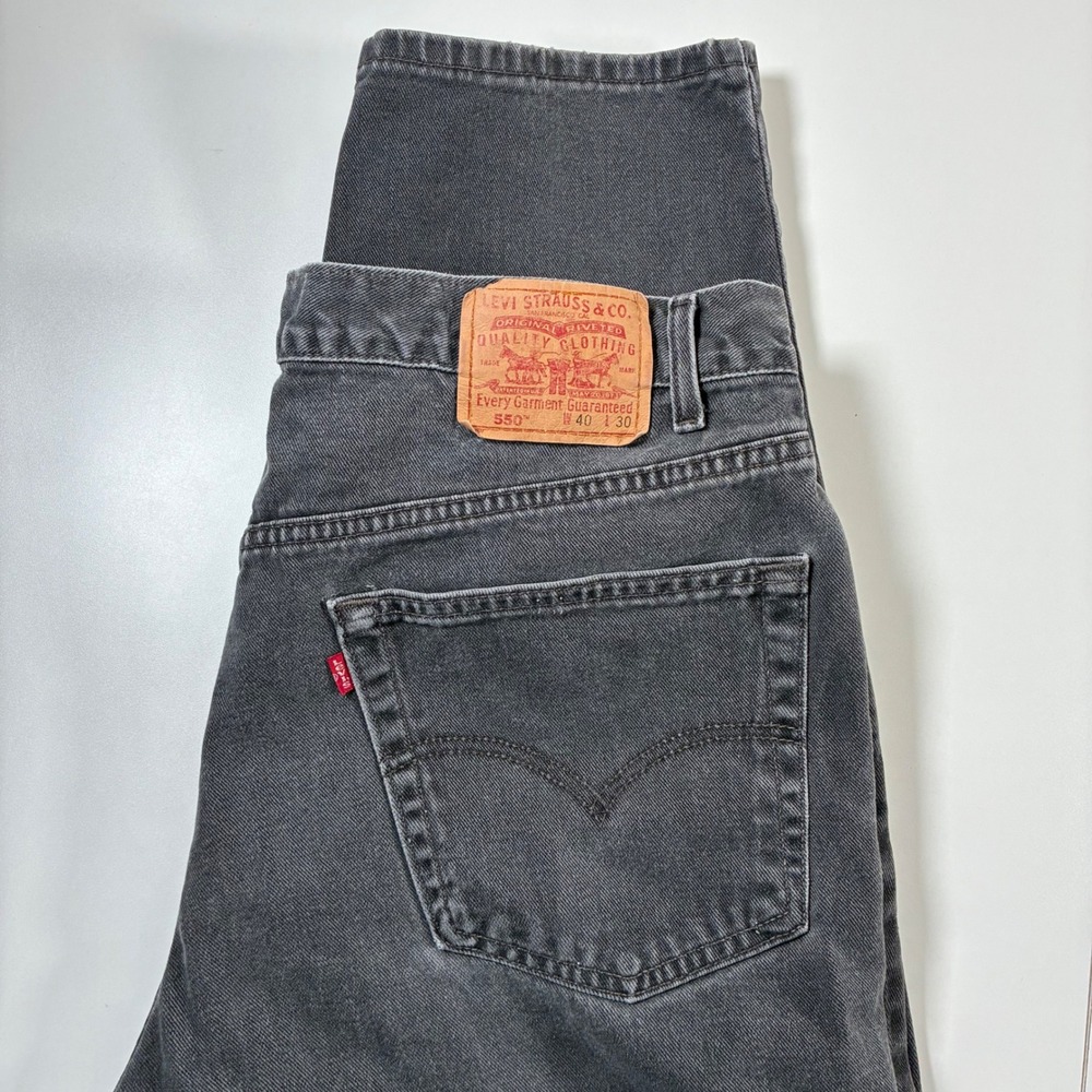 Levi's 550 Jeans 38x29 Black Faded Relaxed Tapered Denim Made in Canada‎ 40x30